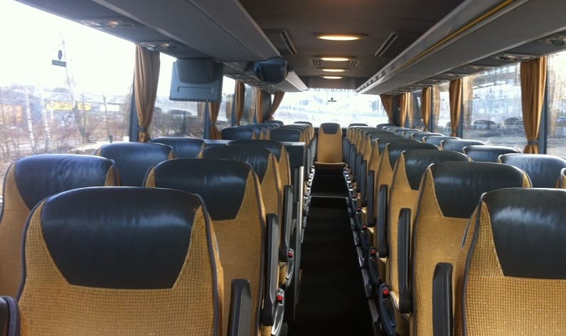 Malta: Coaches company in Malta region in Malta region and Fgura